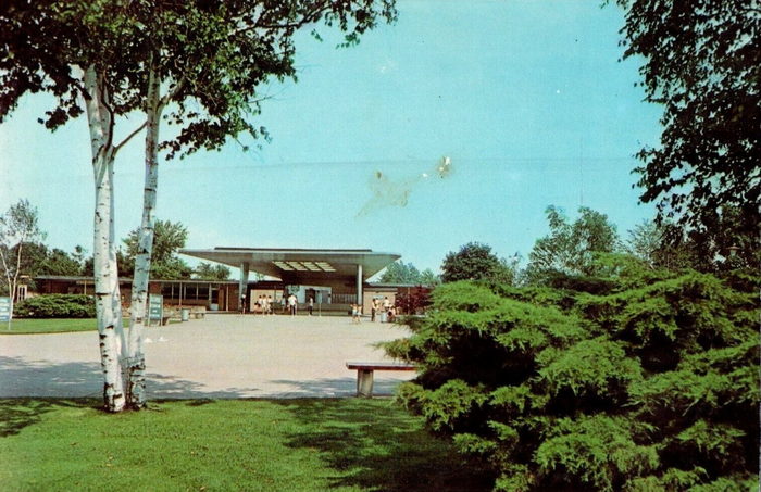 Lake St. Clair Metropark (Metro Beach, Metropolitan Beach) - Vintage Postcard (newer photo)